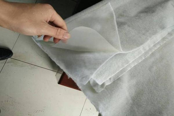 复合土工膜可以弯曲吗？  第3张